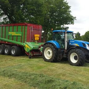 tractor aanhanger groen